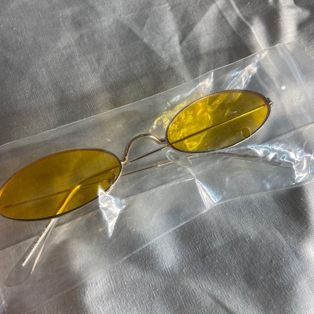 Vintage Oval Sunglasses